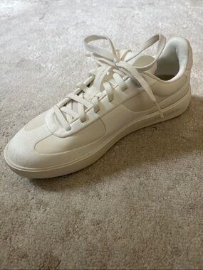 Lululemon Cityverse Sneaker 8.5